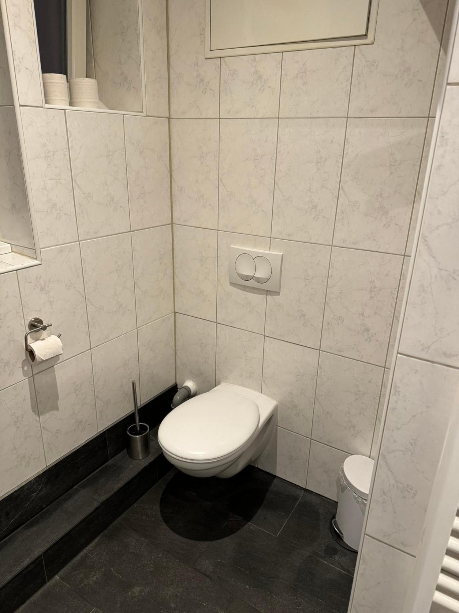 Double Room with Private Bathroom,1615433159:JPEG